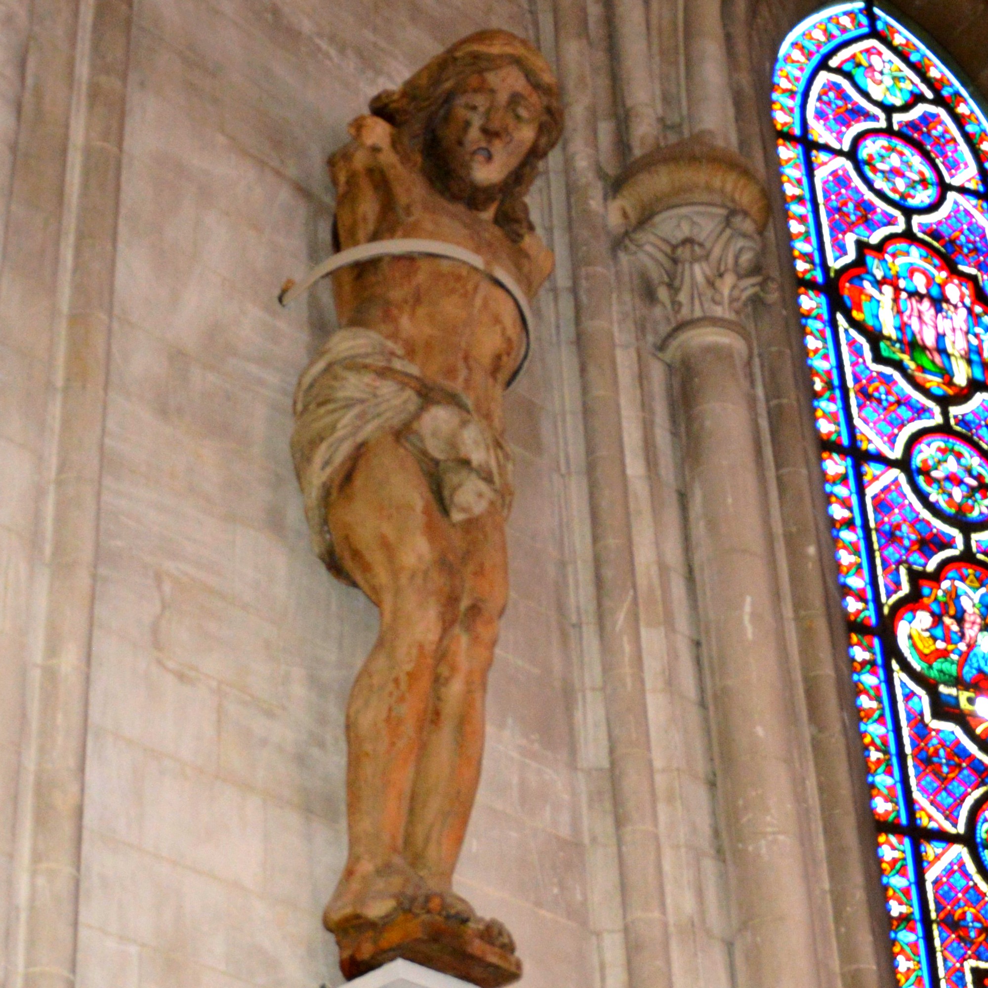 Cathédrale de Saint-Omer -   Christ sans bras 