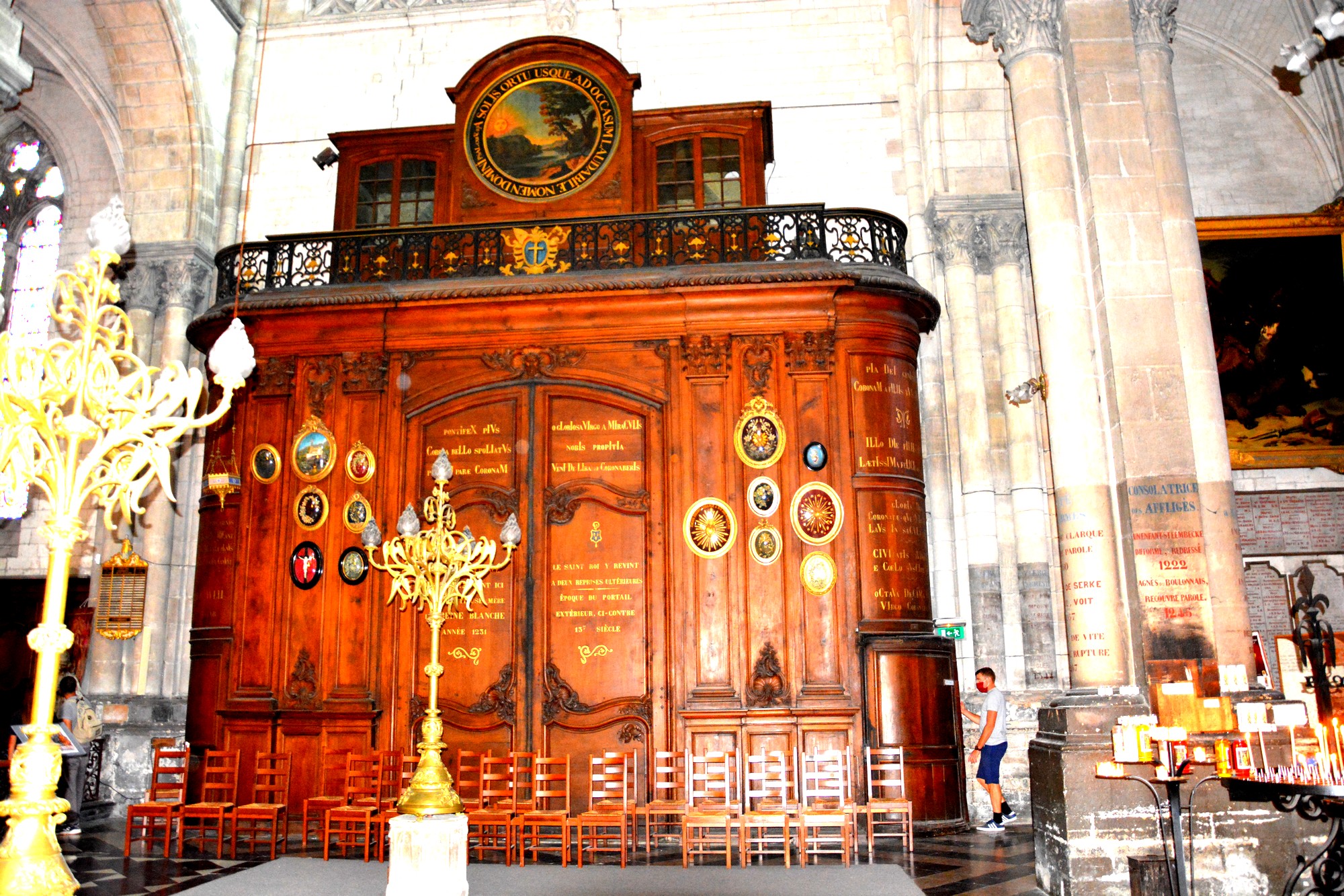 Cathédrale de Saint-Omer - porte tambour sud - côté est