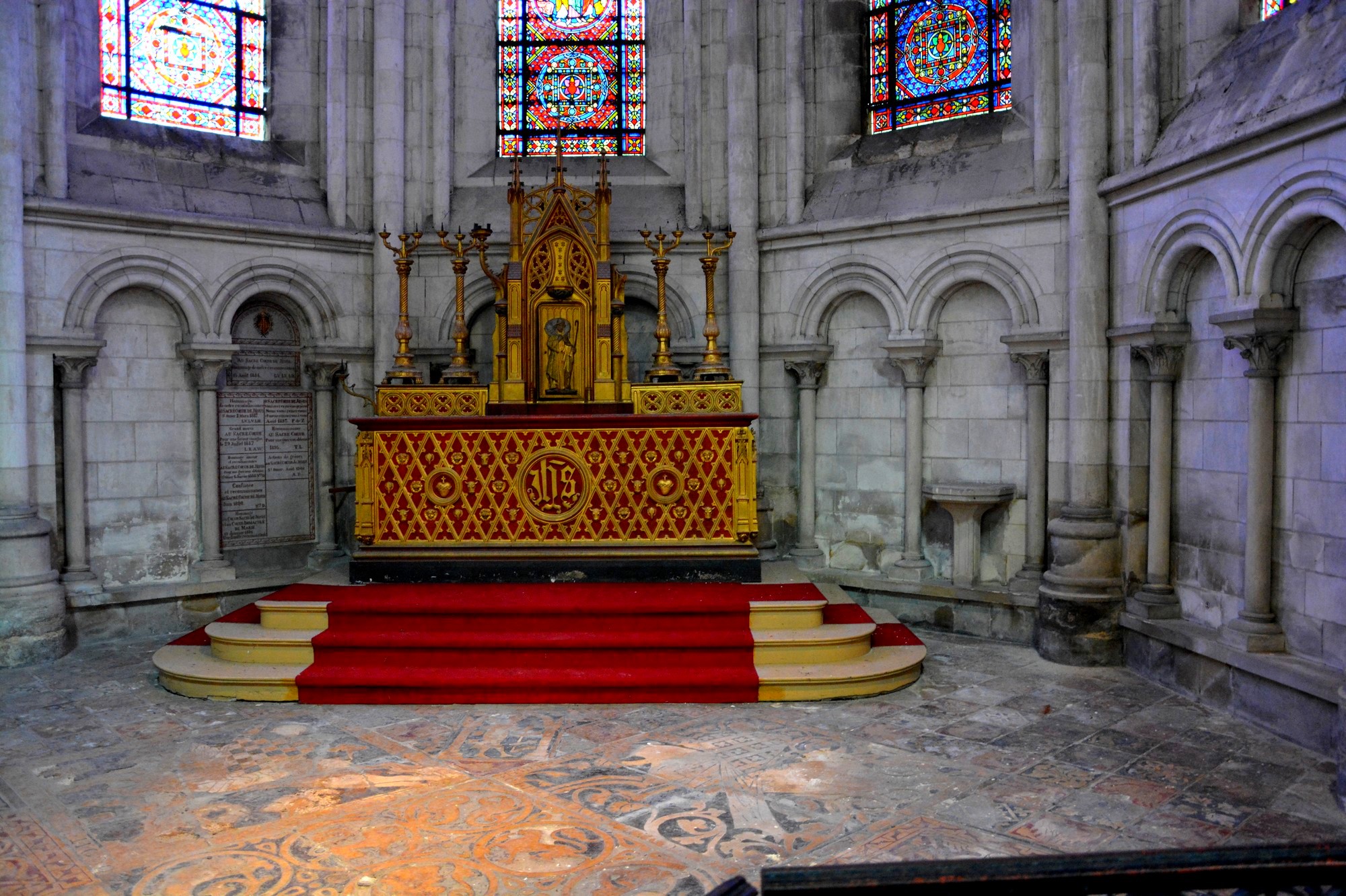 Cathédrale de Saint-Omer -  Dallage de la Chapelle du Sacré Coeur ancienne Saint Esprit 