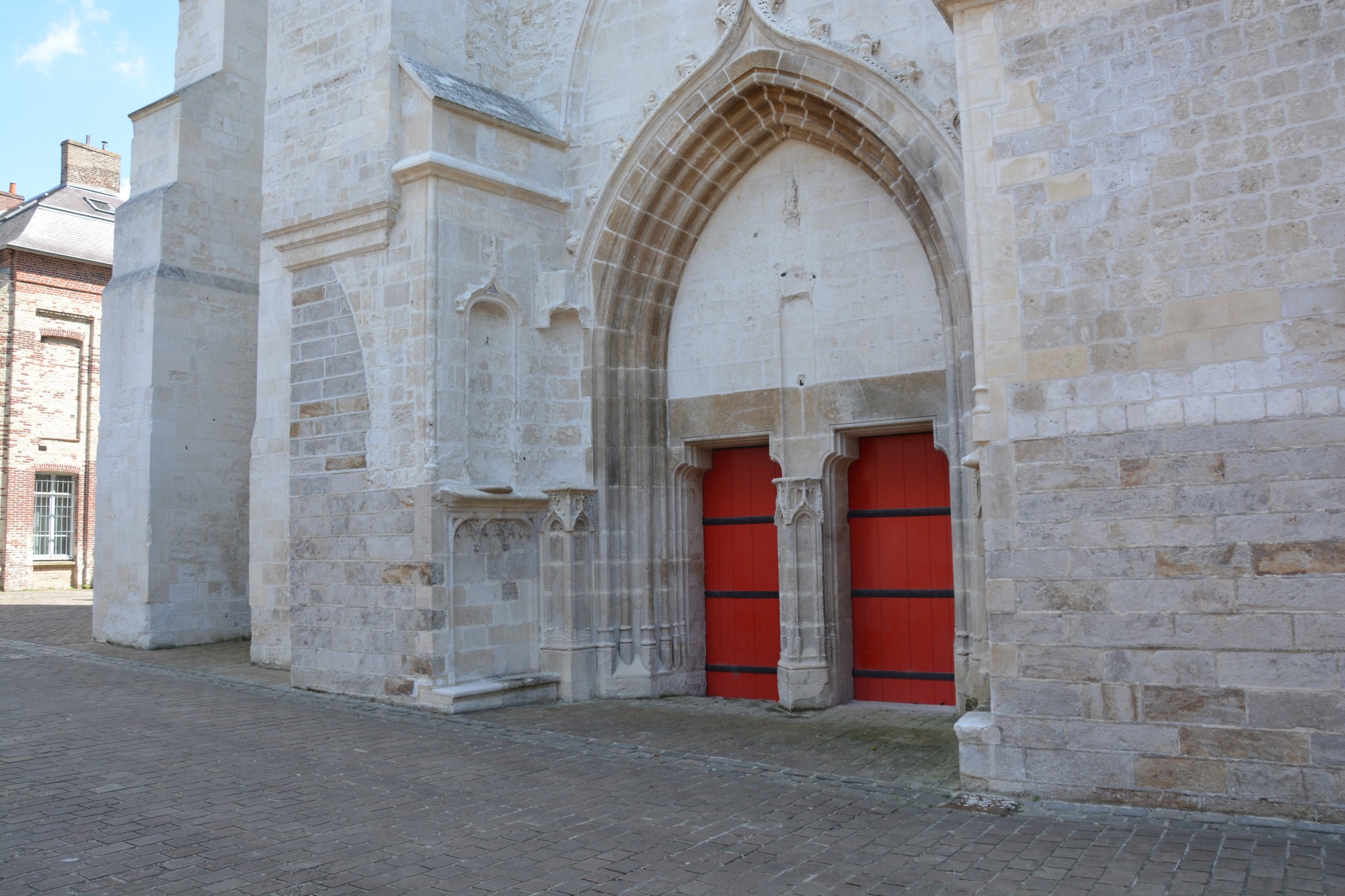 pignon et retours nord  de Notre-Dame de saint-omer