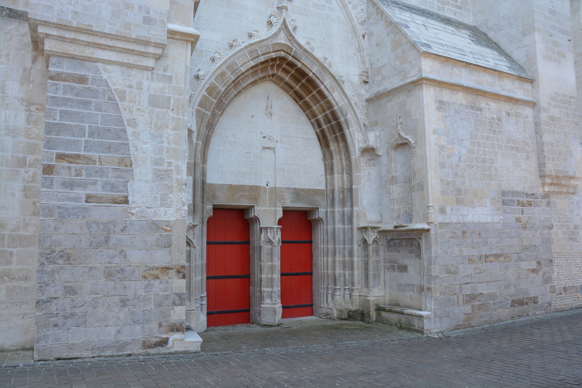 pignon et retours nord  de Notre-Dame de saint-omer