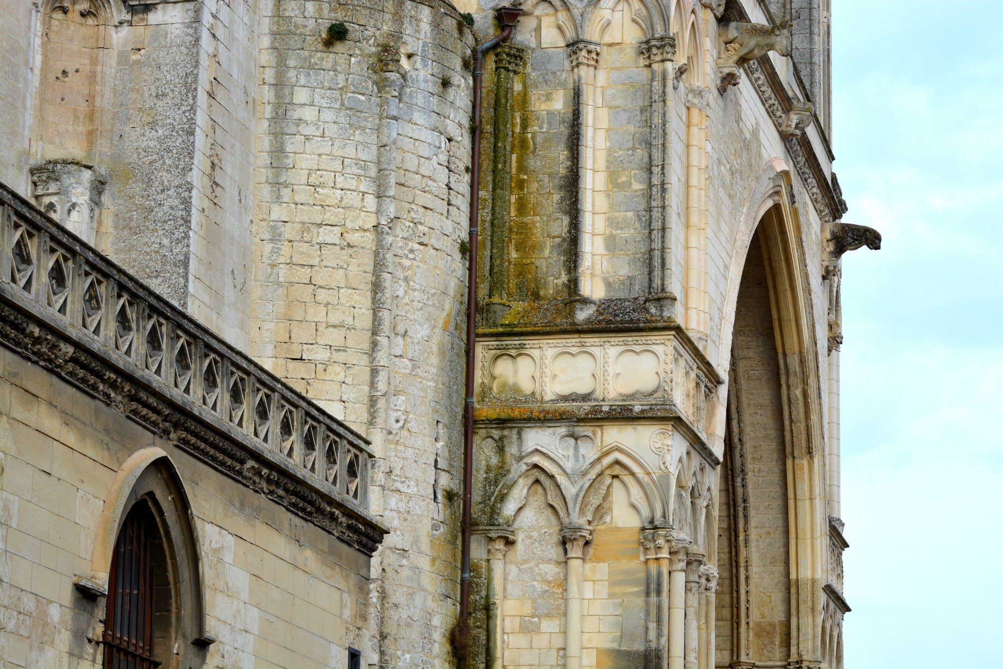 pignon et retours sud  de Notre-Dame de saint-omer