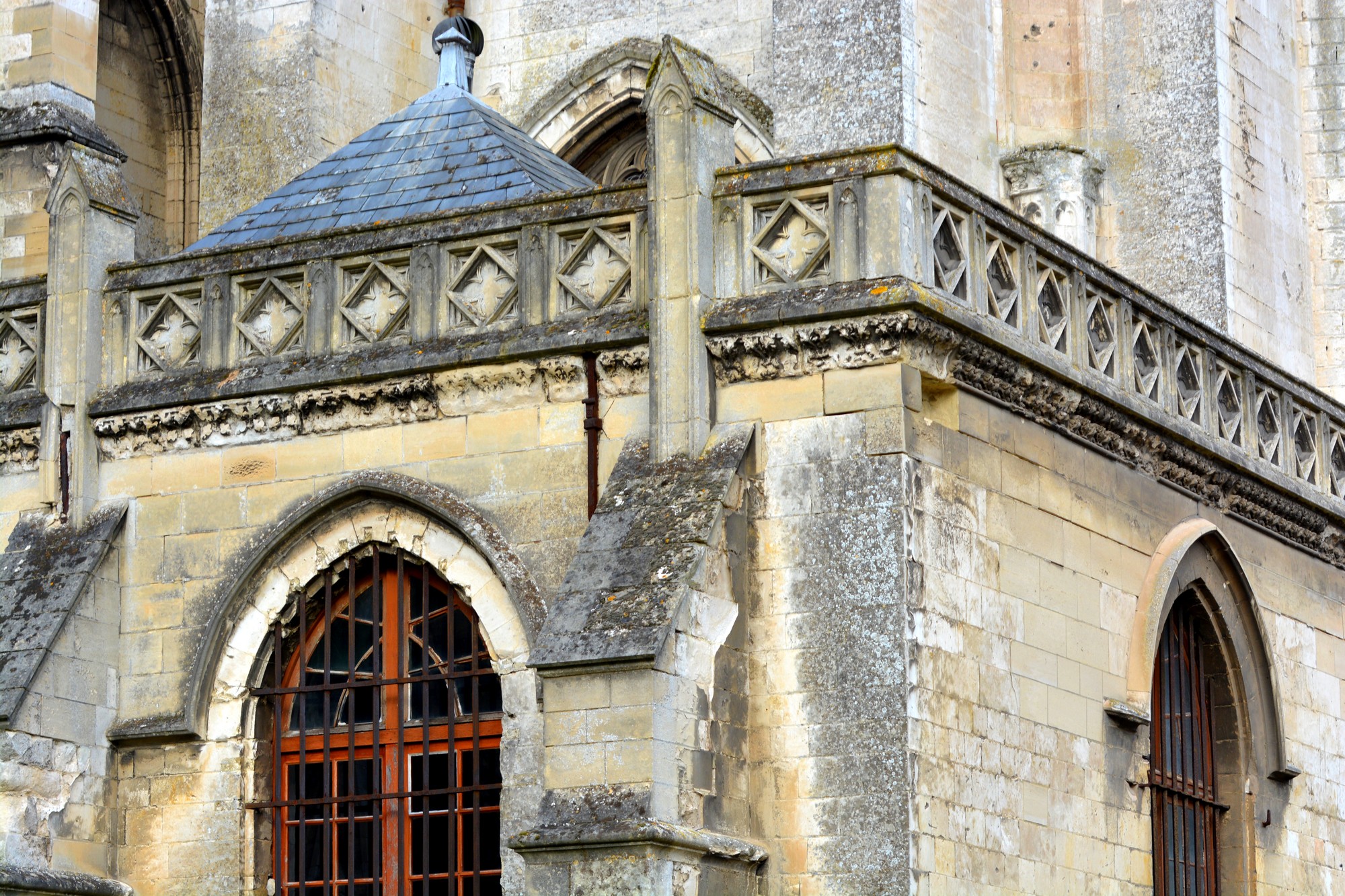 façade nef sud de Notre-Dame de saint-omer