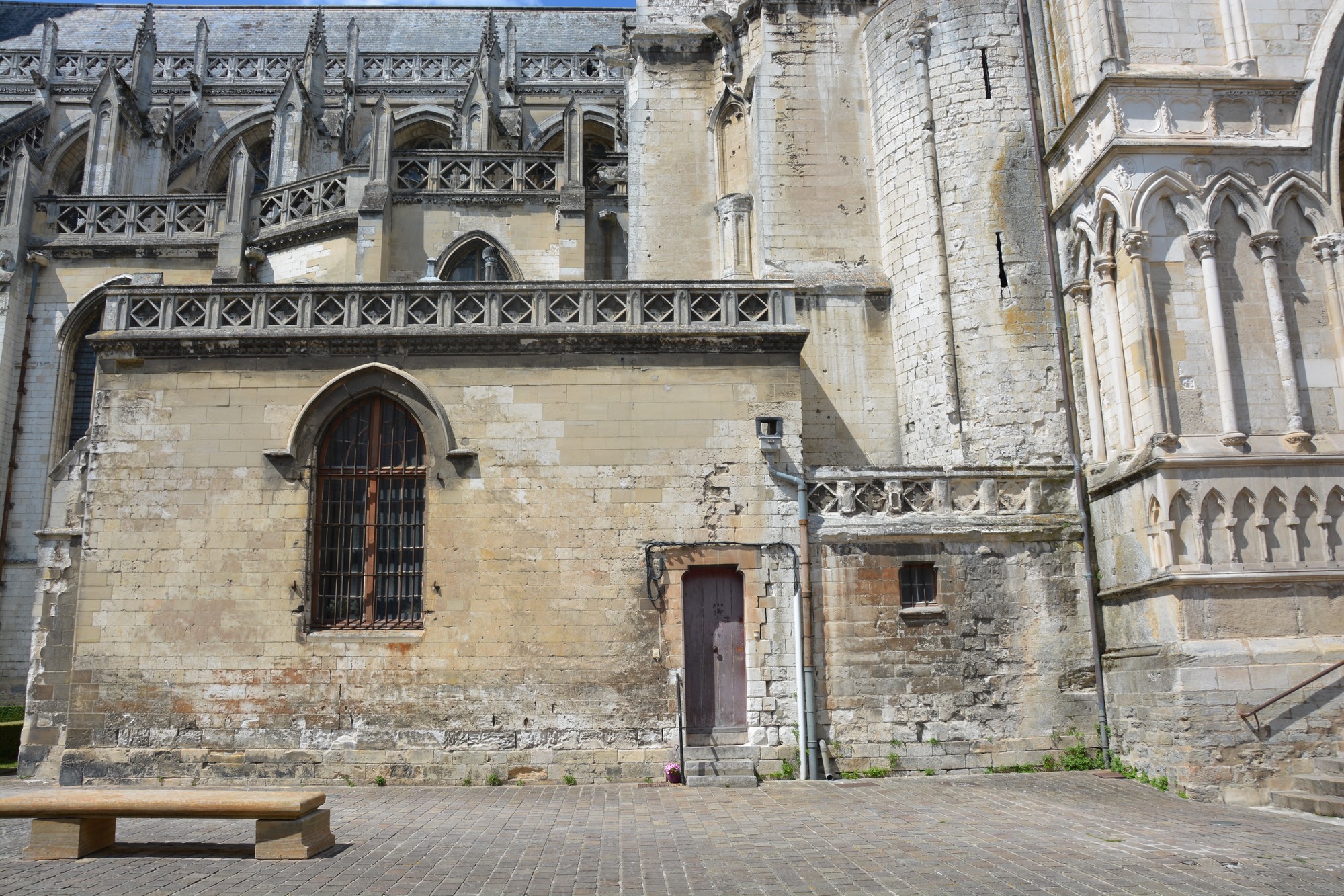 façade nef sud de Notre-Dame de saint-omer