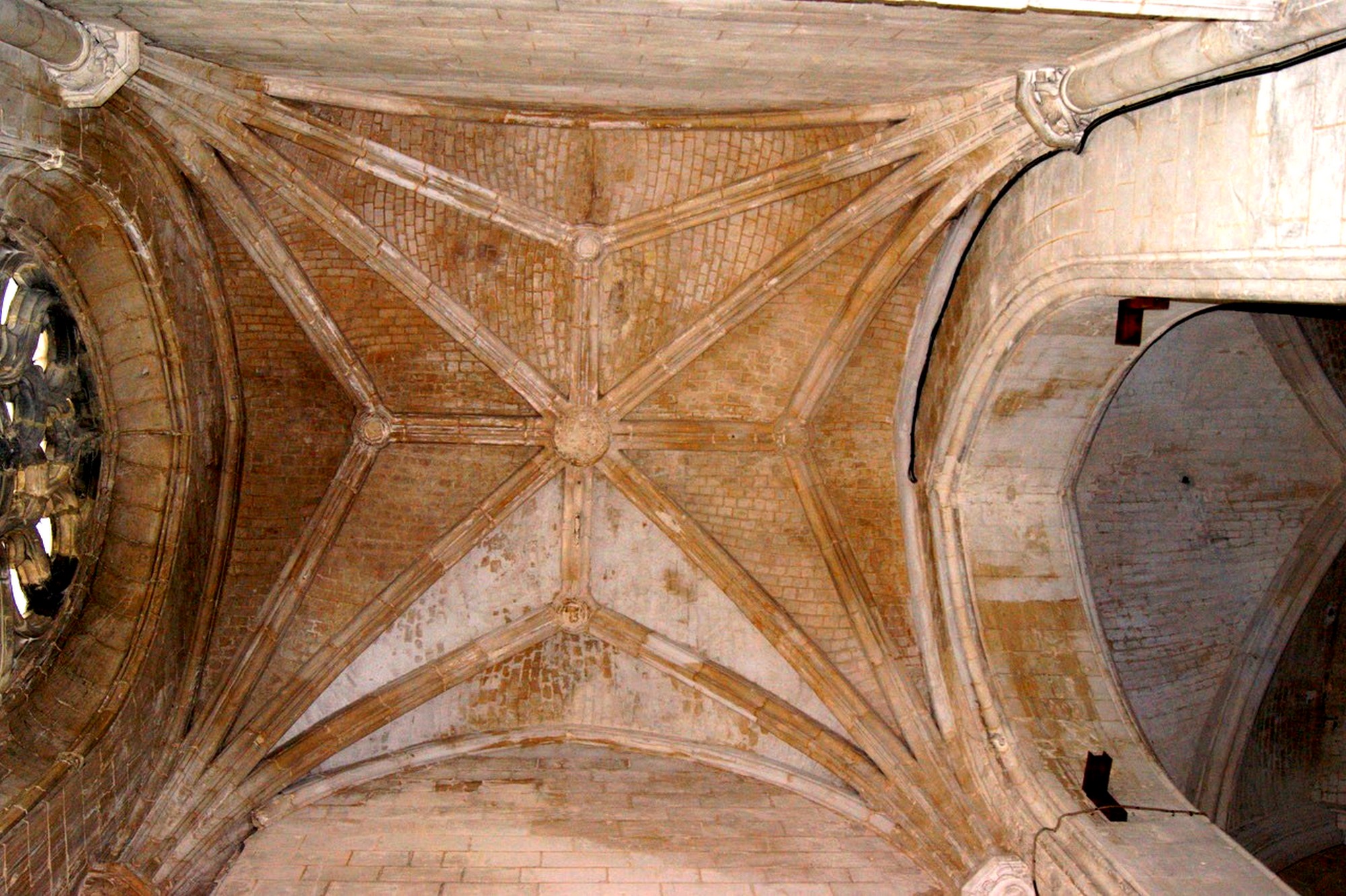 Cathédrale de Saint-Omer - Chapelle ancienne Notre-Dame de Pitié